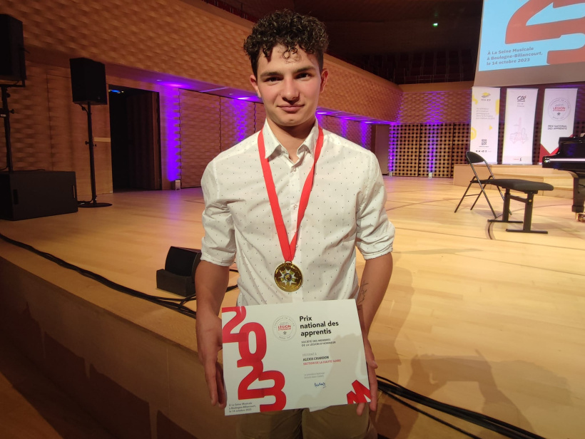 Un Apprenant De L’IFP De Bains Reçoit La Médaille D’or De L’apprentissage